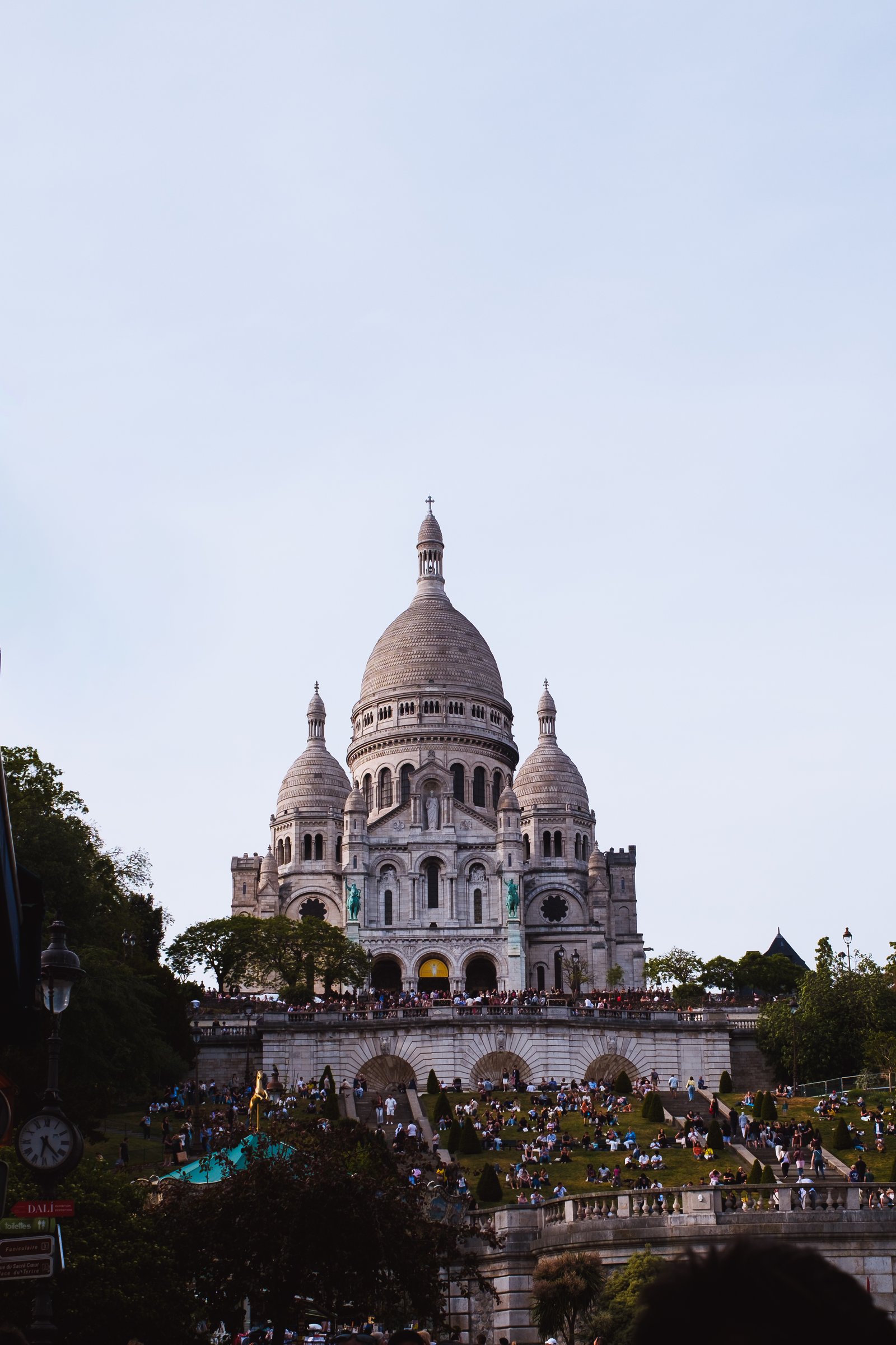 Sacr&eacute;-Coeur at dusk